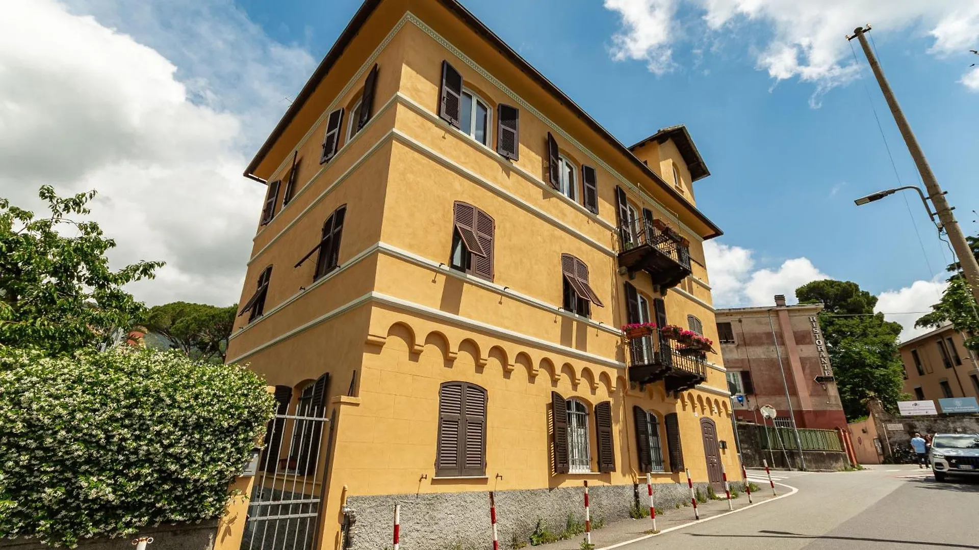Spacious 3-Bedroom Apartment - 10 Min To City Center & 5 Min To Gaslini Hospital Genoa